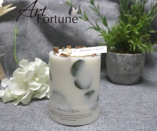 High-Quality Green Plant-Added Scented Candles for Home Decor