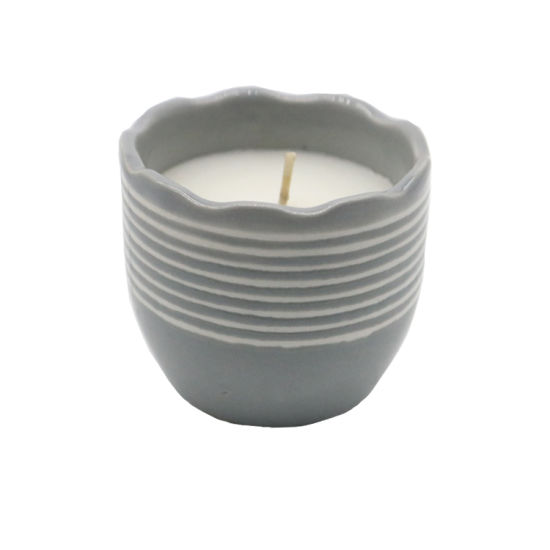 3 Ozflower Shape Scented Ceramic Candle for Home Decor
